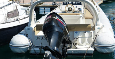 moteur de bateau