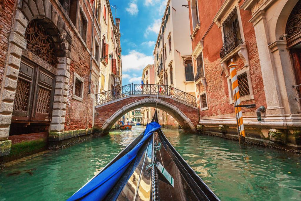 astuces organiser voyage romantique inoubliable Venise